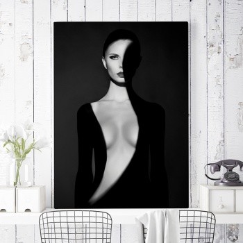 Foto op canvas Body in the shadows [3]